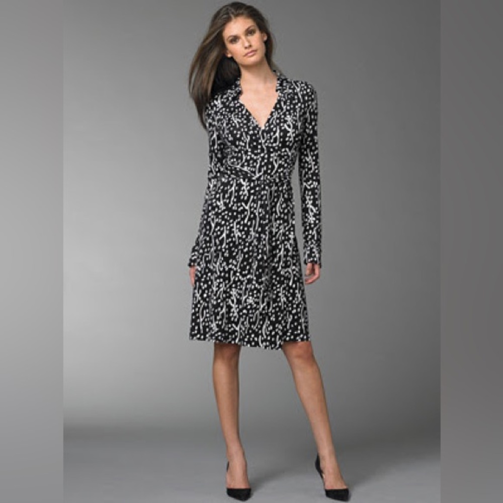 Diane von Furstenberg black white Jeanne wrap dress